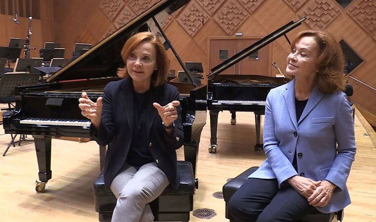 Piyanonun ikiz kardeşlerine Alman nişanı