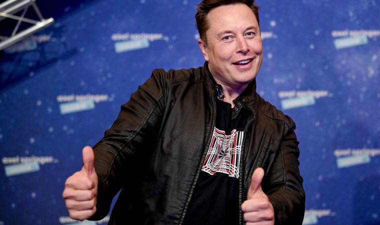 Elon Musk'tan bir ilk: Uzaya lazer gönderdi
