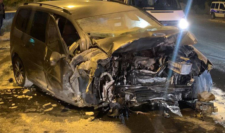 Kayseri’de zincirleme kaza: 2’si ağır 6 yaralı