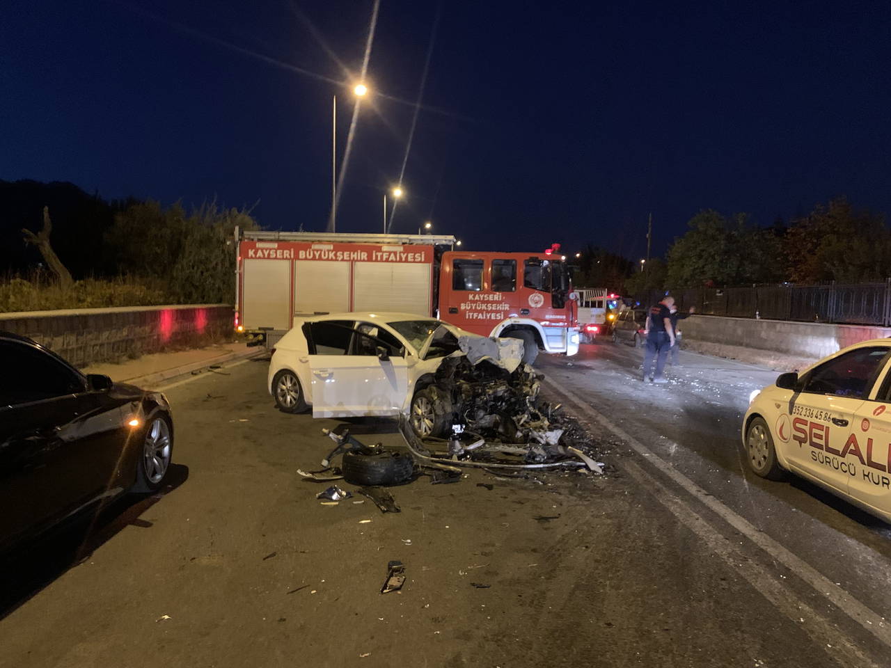 Kayseri’de zincirleme kaza: 2’si ağır 6 yaralı