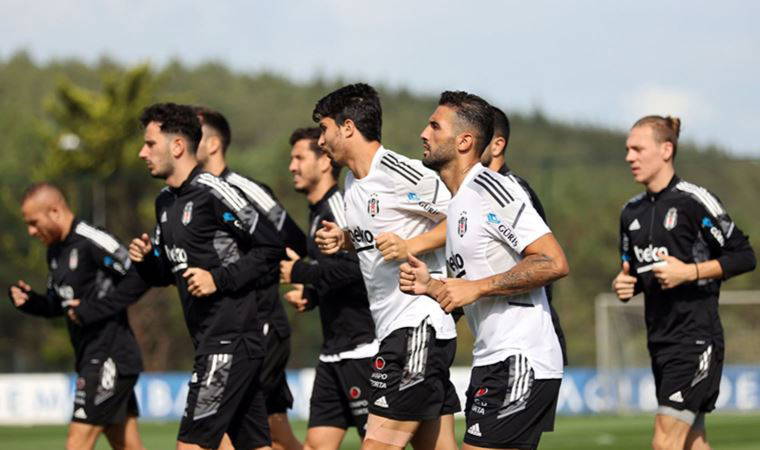Beşiktaş'ta Miralem Pjanic, takımla çalışmalara başladı