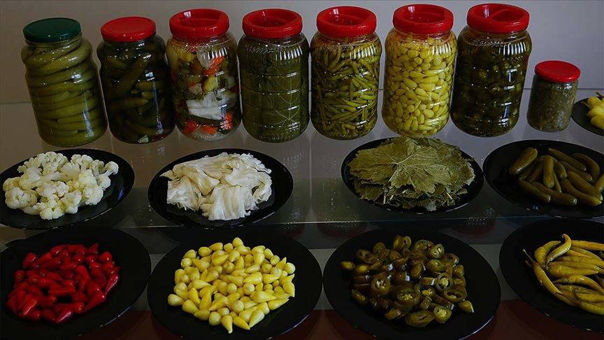 Bu hastalıklarınız varsa turşu tüketimine dikkat