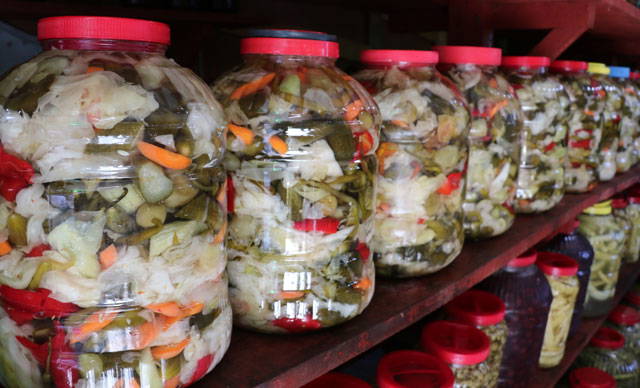 Bu hastalıklarınız varsa turşu tüketimine dikkat