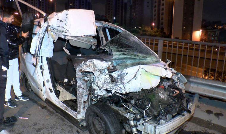 Tem Otoyolu'nda trafik kazasında 4 kişi yaralandı