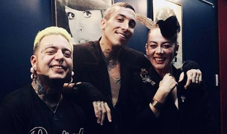 Can Bonomo ve Demet Evgar sahnede ilk kez düet yaptı