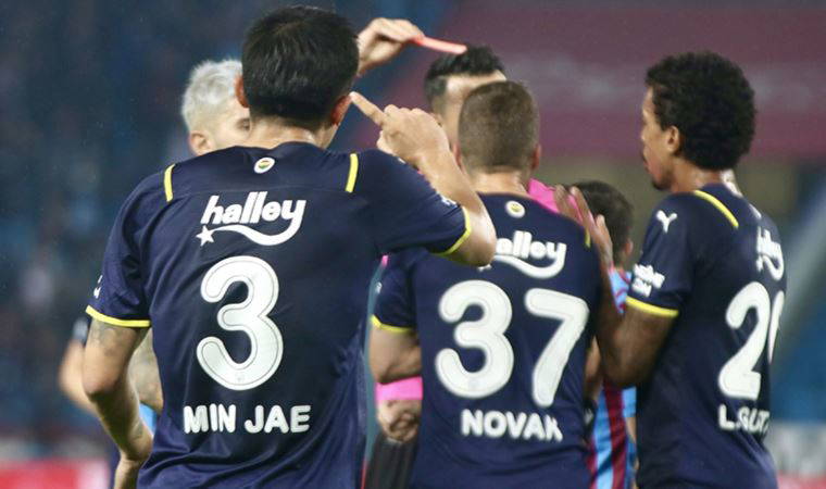 FBTV Trabzon maçının yayınını 23. dakikada durdurdu
