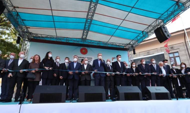 Erdoğan, 'evim yandı, kimsem yok' diye isyan eden yurttaşı duymazdan geldi!