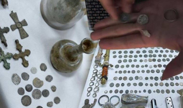 İstanbul'da 227 parça tarihi eser ele geçirildi