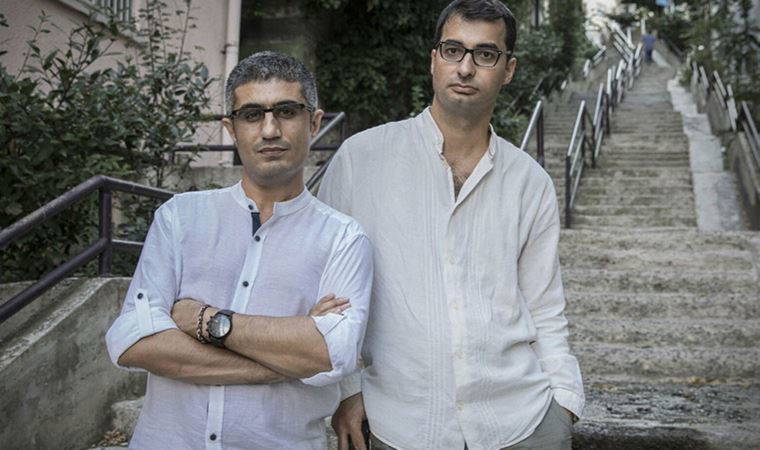 Yılın ödülü Cumhuriyet yazarları Barış Pehlivan ve Barış Terkoğlu'na