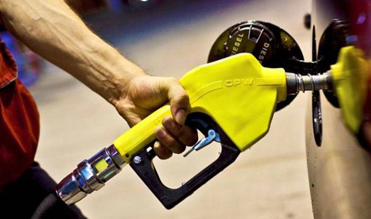 Son Dakika... Resmen açıklandı: Benzine 44 kuruş zam