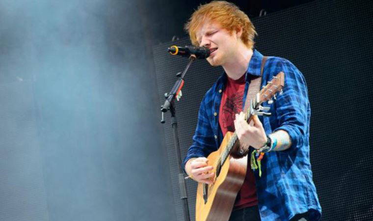 Şarkıcı Ed Sheeran koronavirüse yakalandı