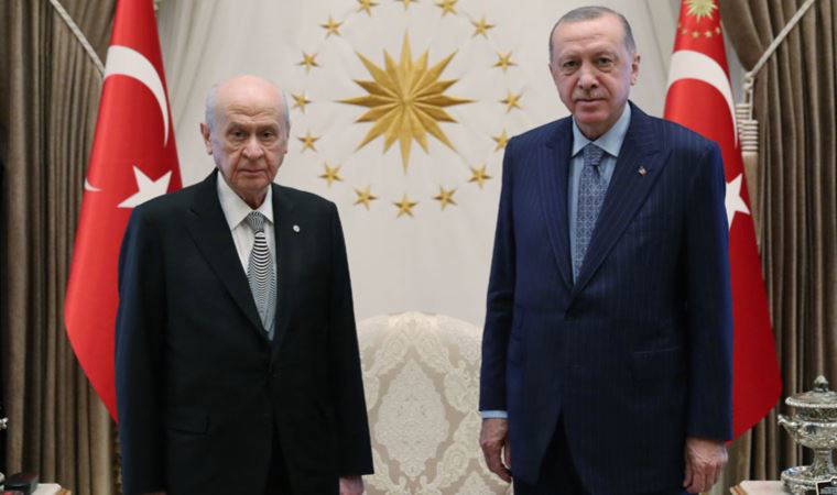 KABİNE ÖNCESİ DİKKAT ÇEKTİ