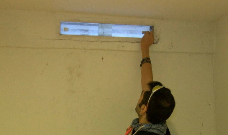 İsyan ettiren görüntü: Penceresi olmayan eve tepki çeken kira