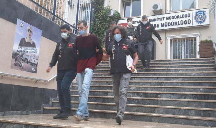 Küçükçekmecede bir şahıs, kardeşiyle arkadaş olmasını istemediği kişiyi sopa ile öldürdü