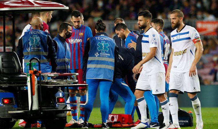 Nefes darlığı yaşayan Agüero hastaneye kaldırıldı