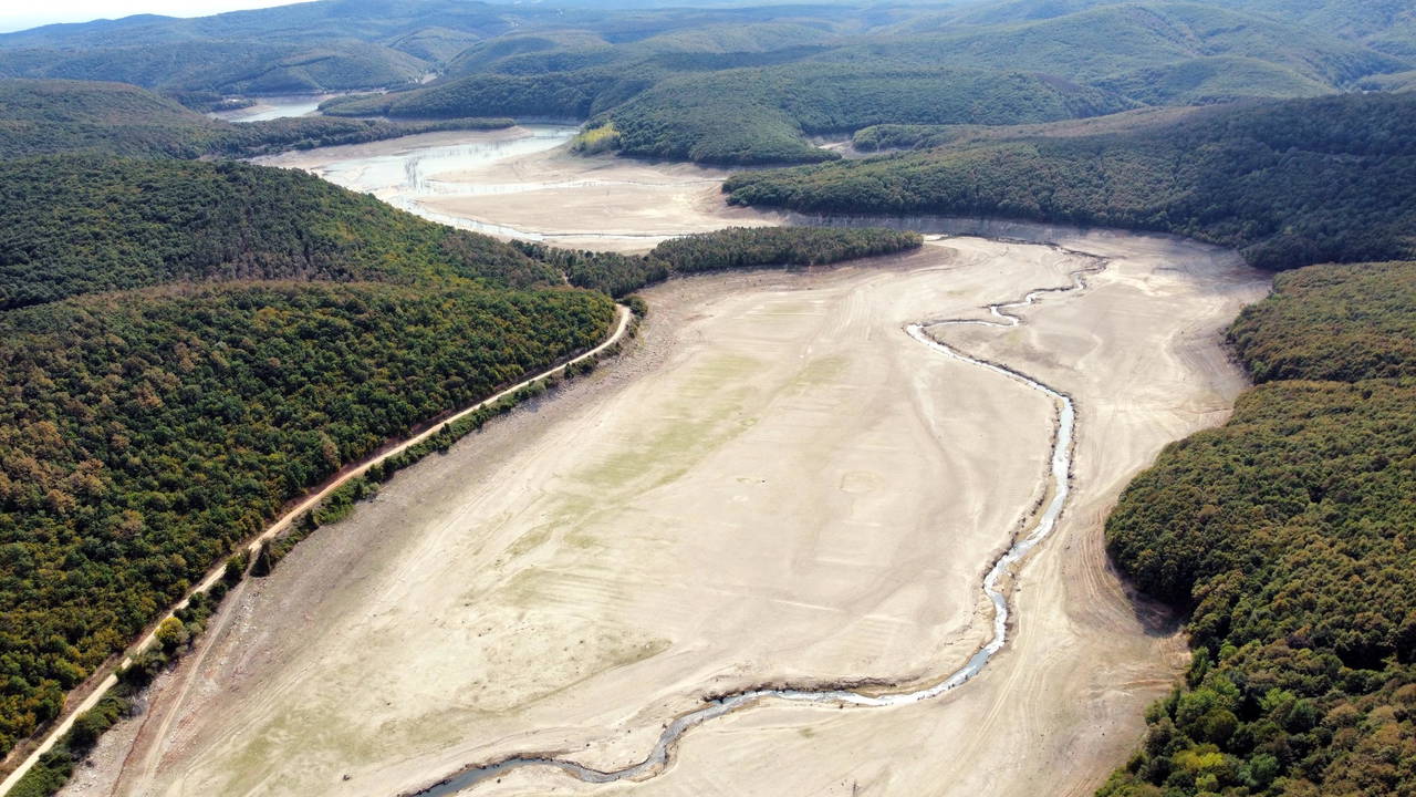 Trakya'da, İstanbul'un suyunu karşılayan barajlar kurudu