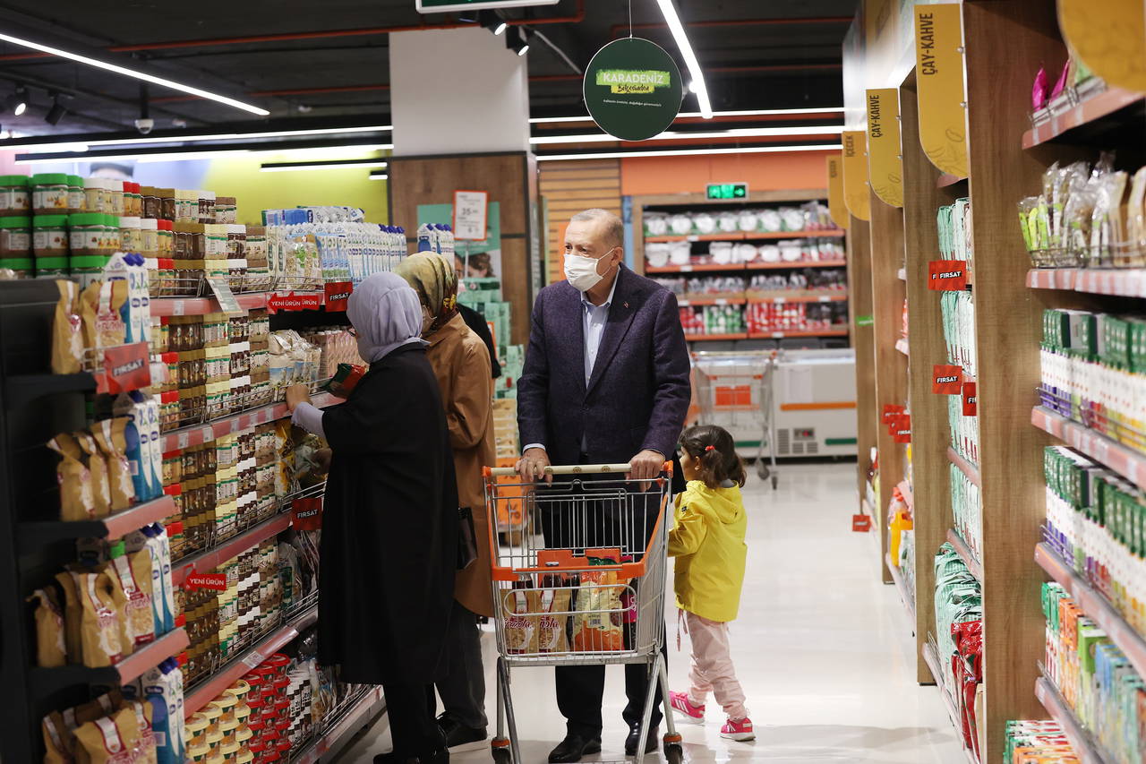 'Fiyatlar gayet uygun' demişti! İşte Erdoğan'ın markette ödediği tutar