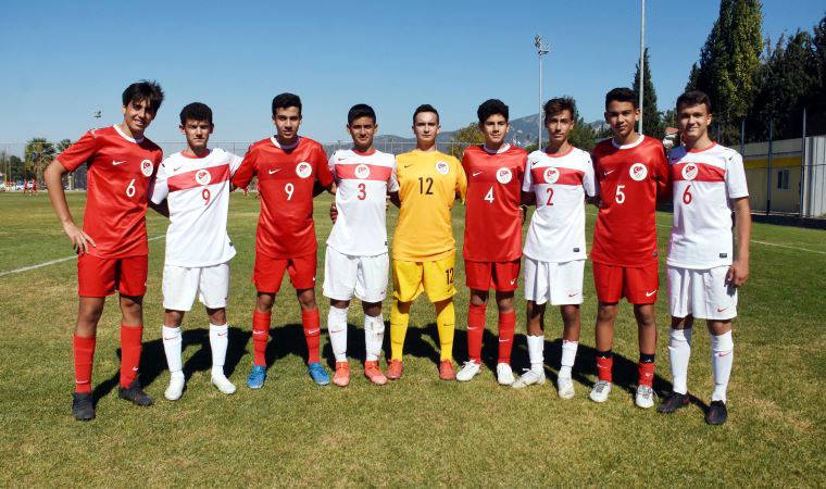 Altay'dan U15 Milli Takımı'na 9 futbolcu