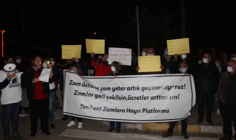 Kocaeli’de zamlardan bunalan yurttaşlar gece eylemi yaptı, faturaları yaktı