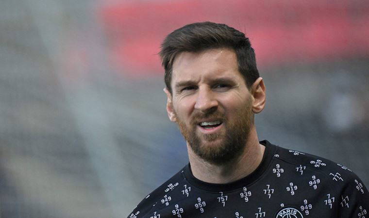 Messi, PSG'ye transferini eleştirenlere cevap verdi