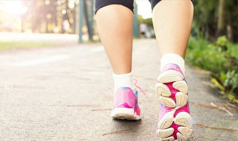 Araştırma: Uykusuzluk yürüyüşü olumsuz etkileyebilir