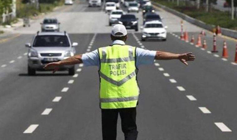 İstanbul'da yarın bazı yollar geçici süreyle trafiğe kapatılacak