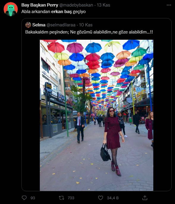 İnsanların fotoğraflarında yanlışlıkla kadraja giren TİP Genel Başkanı Erkan Baş sosyal medyada gündem oldu