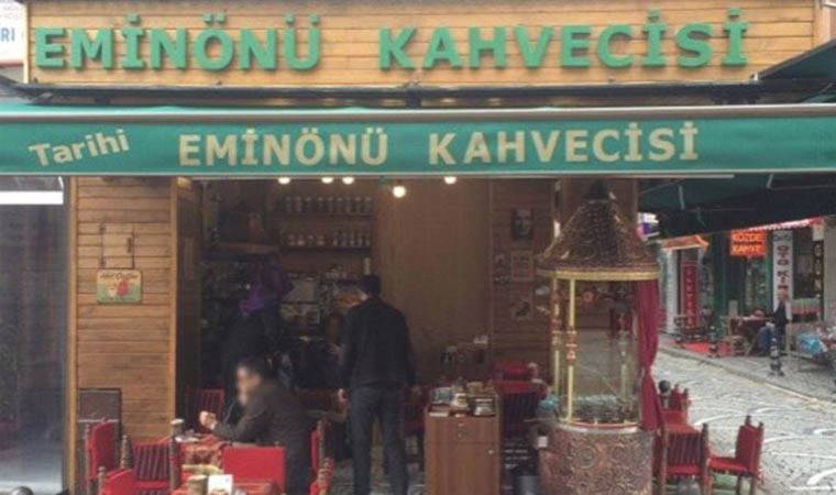Tarihi Eminönü Kahvecisi'nde 'taciz ve darp' iddiası: "Burada camiler var, böyle sarılamazsınız"