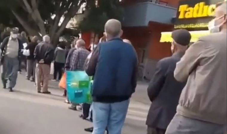 Zam yağmuru devam ediyor: Bu sefer de ekmek kuyruğu