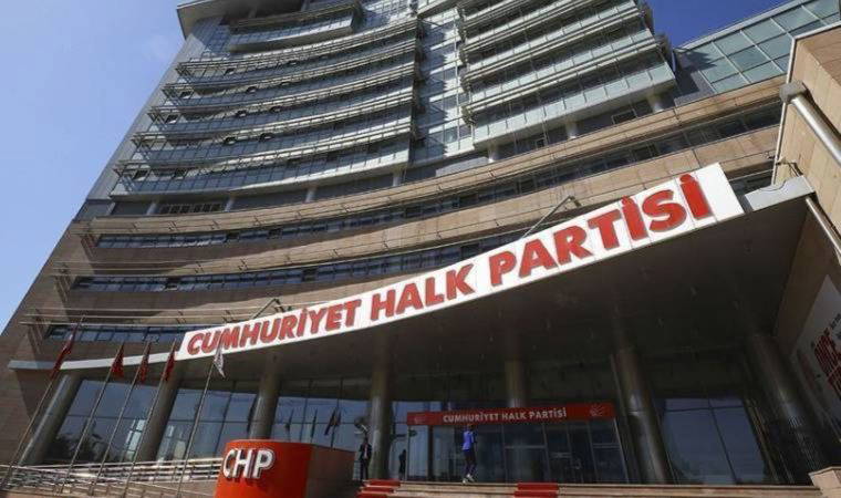CHP Konak İlçe Başkanı Gruşçu, görevinden istifa etti