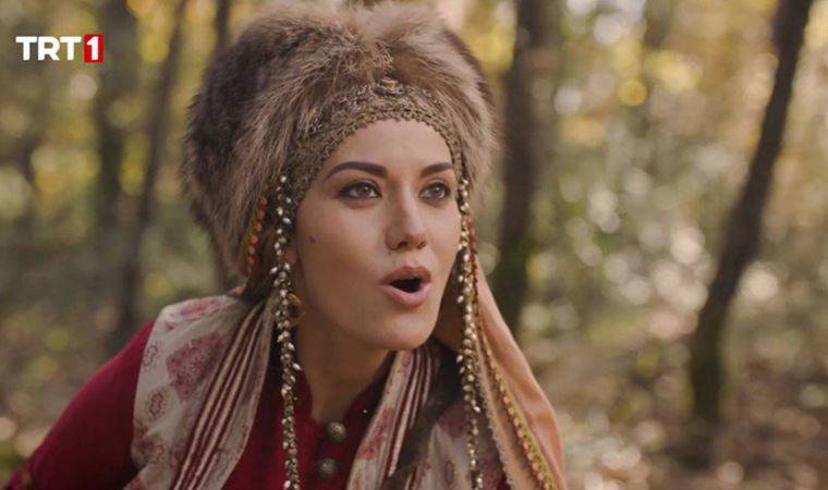 Fahriye Evcen'in 'uluduğu' sahne, sosyal medyada gündem oldu