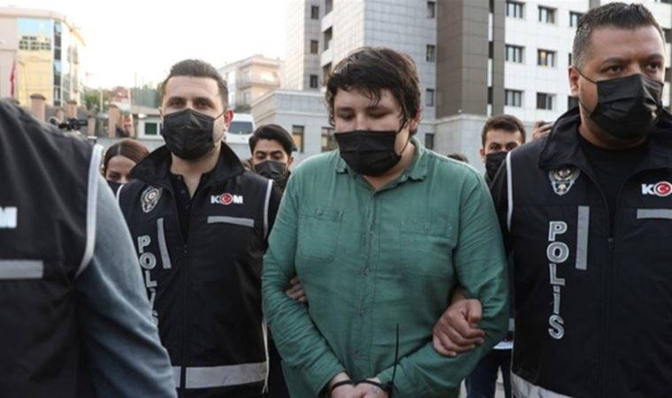 Tosuncuk,  ‘Bank’ ismini izinsiz kullandığı gerekçesiyle hakim karşısında