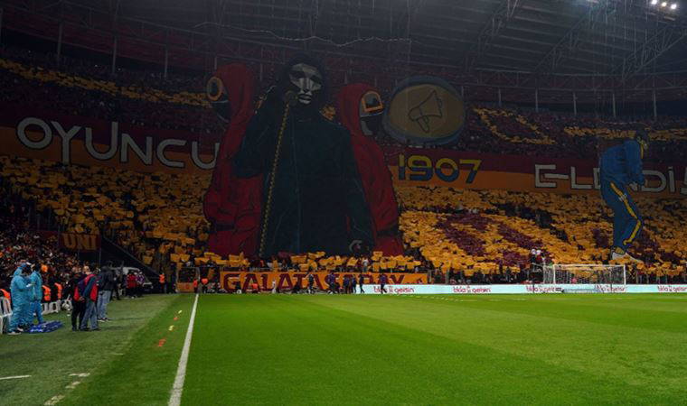 Galatasaray taraftarından ’Squid Game’ koreografisi
