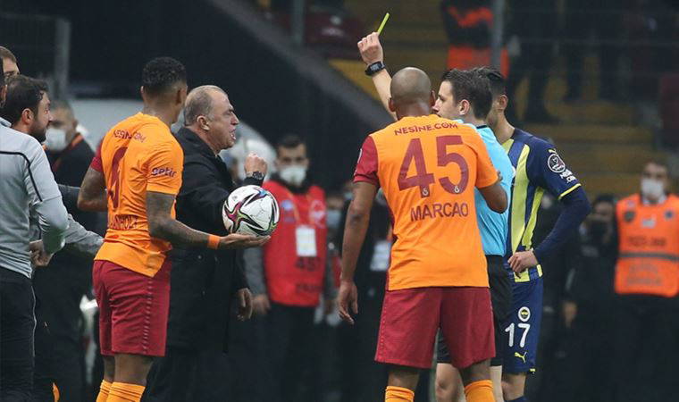 Galatasaray-Fenerbahçe karşılaşmasında sarı kart furyası
