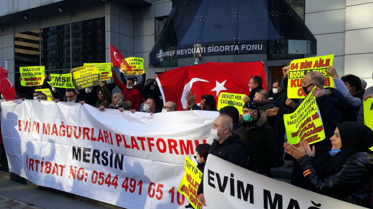 'Evim' mağdurları TMSF önünde eylem yaptı