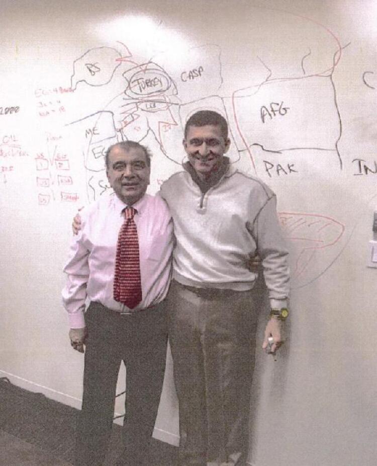 Enver Altaylı'nın FETÖ'nün ikinci ismiyle fotoğrafları çıktı