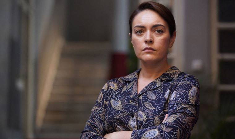 Ezgi Mola isyan etti: 