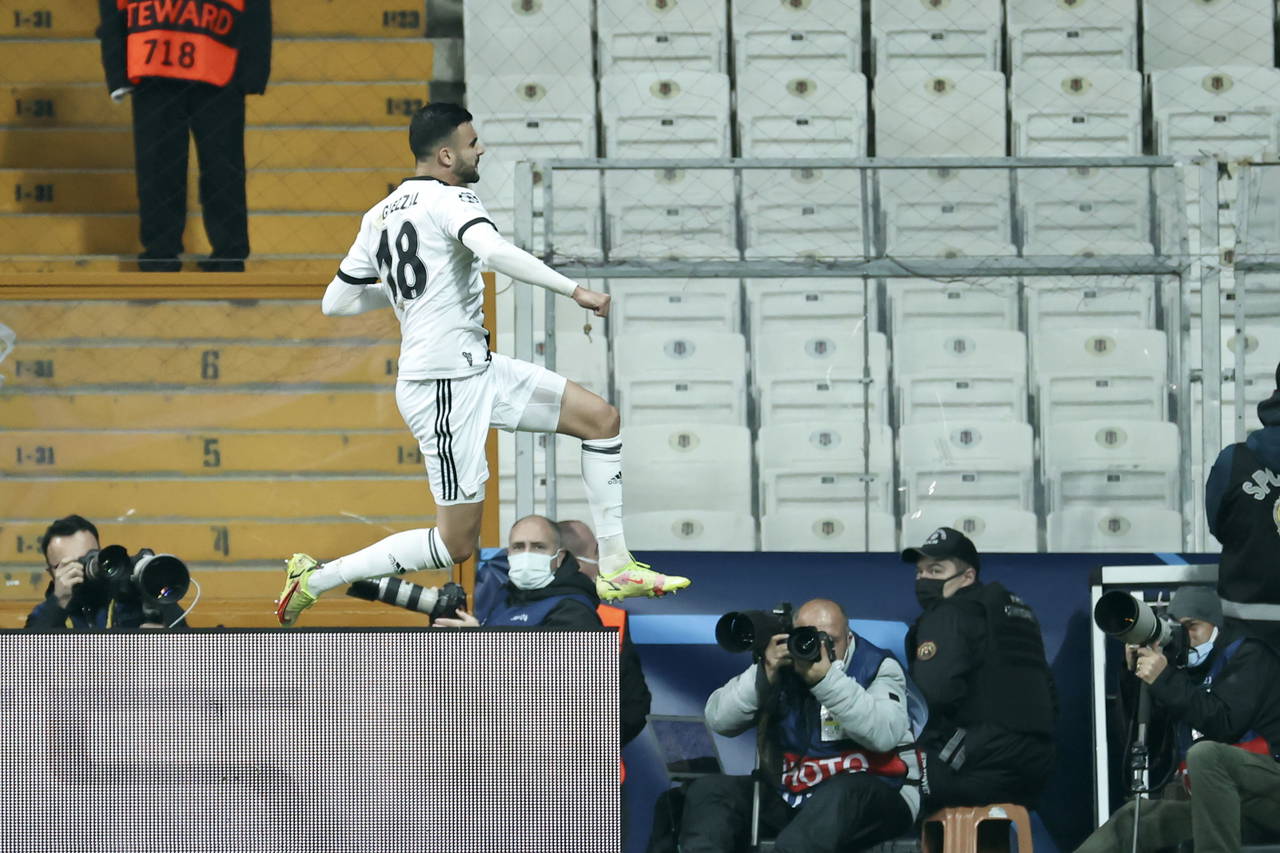 Beşiktaş Avrupa'ya veda etti| Beşiktaş 1-2 Ajax