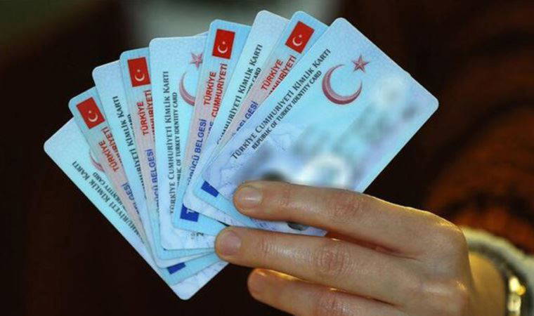 Kimliklerde yeni dönem başlıyor: e-imza yüklenecek