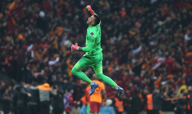 UEFA'dan 'Muslera Duvarı' paylaşımı