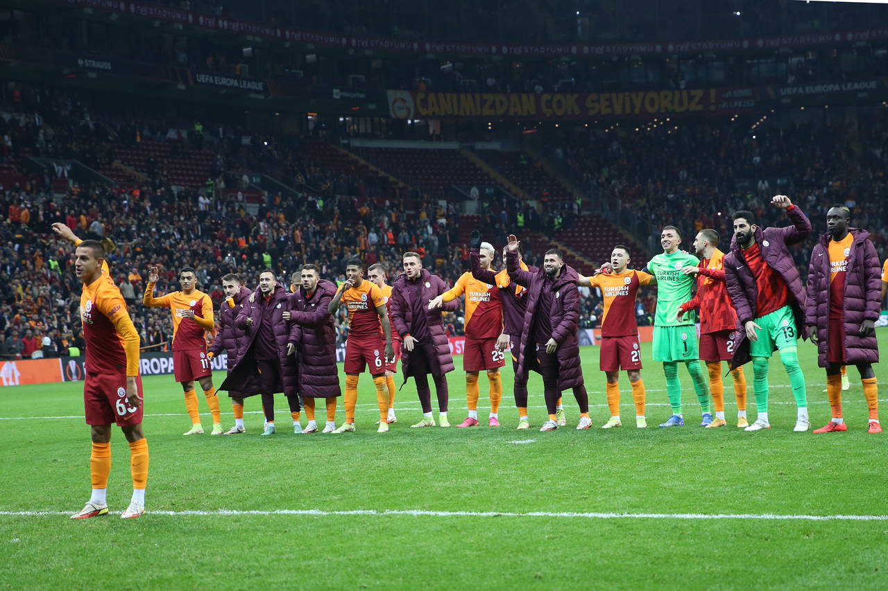 Galatasaray'ın Marsilya galibiyeti Fransız basınında geniş yer buldu