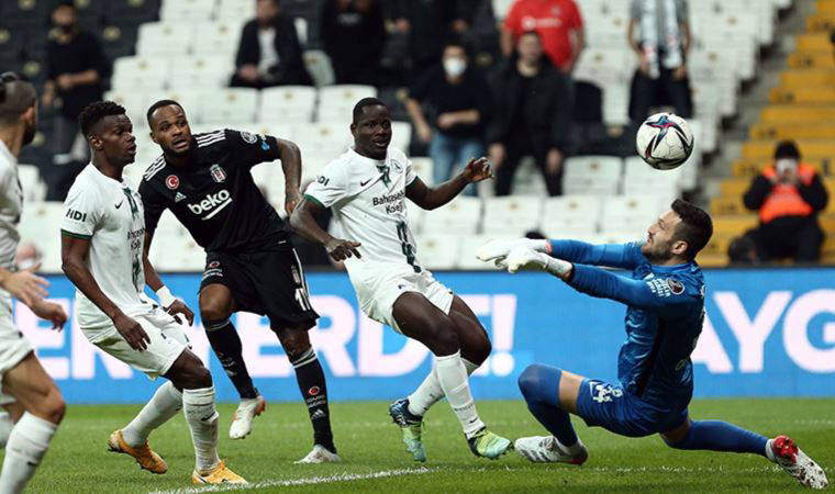 Beşiktaş, Giresunspor'a farklı yenildi! | Beşiktaş 0-4 Giresunspor