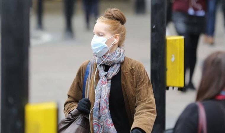Omicron varyantı alarma geçirdi: İngiltere'den 'maske' kararı