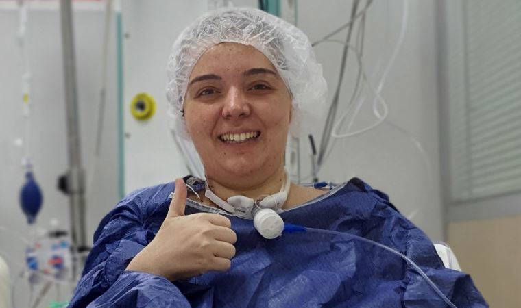 Türk doktorlar mucizeyi başardı: Yapay kalp ve akciğerle bebeğini dünyaya getirdi