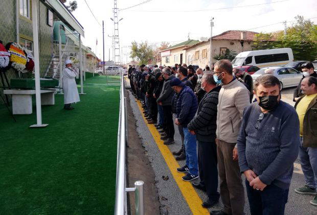 Oyuncu Semra Dinçer'in tabutunun neden açık olduğu ortaya çıktı