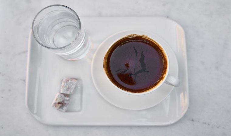 Sosyal medyada fal baktırma bahanesiyle 625 bin lira dolandıran sanığa hapis cezası