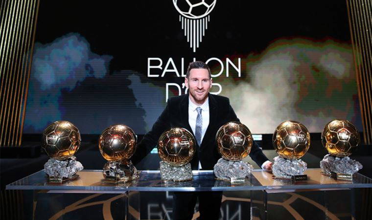 2021 Ballon d'Or Ödülü'nün sahibi 7.kez Lionel Messi oldu