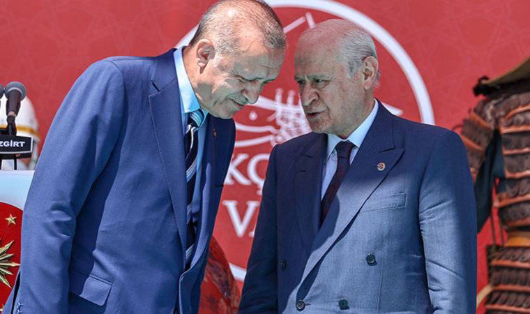 Davutoğlu'ndan Bahçeli iddiası: 