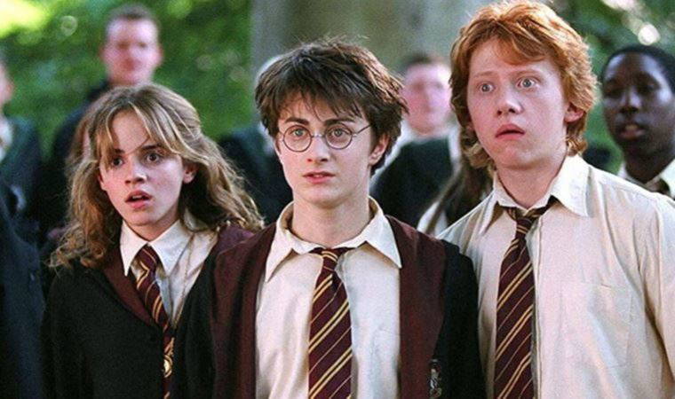 Ünlü yönetmen Harry Potter’ın devam filmi için yeşil ışık yaktı