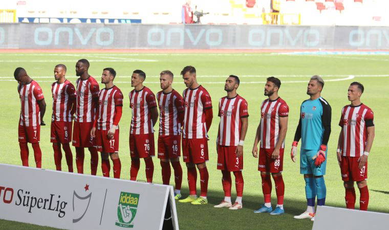 Sivasspor beraberlikte lider!